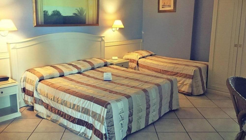 Conchiglia Azzurra Resort & Beach Porto Cesareo Exterior foto